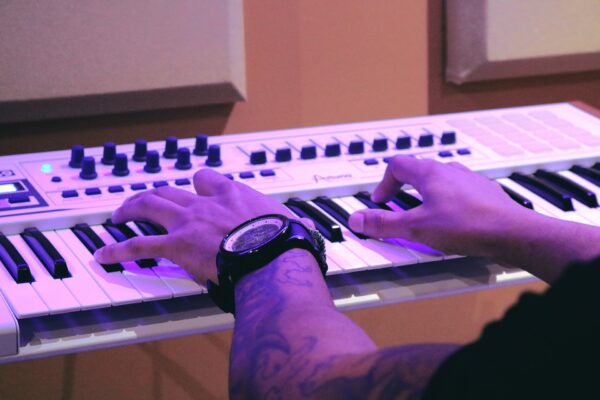 piano 1290128 1920